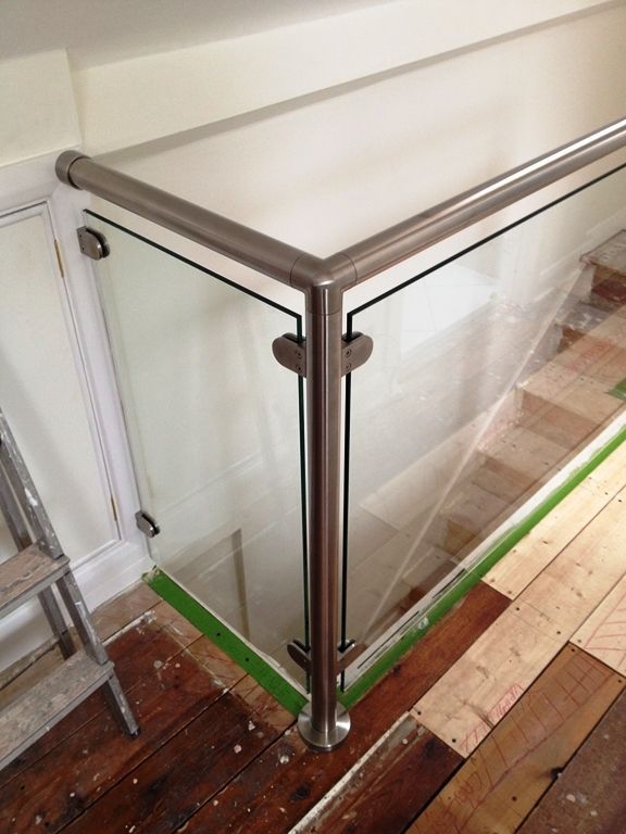 Bespoke-Glass-Balustrades-Partitions-and-Screens_106