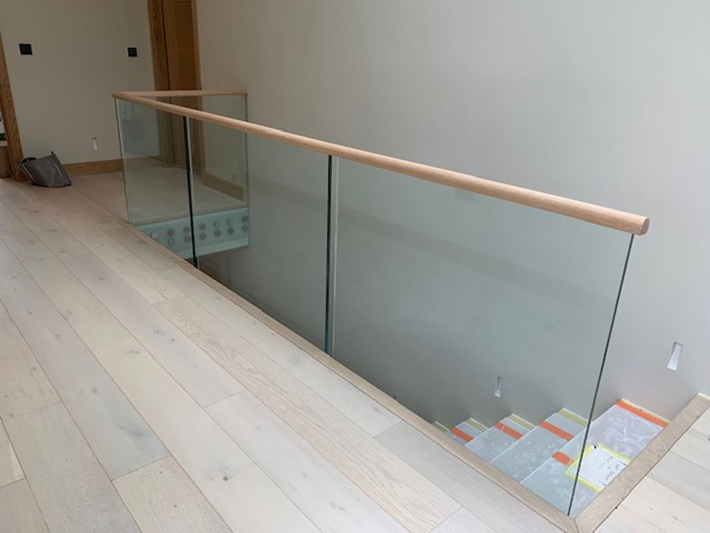 Bespoke-Glass-Balustrades-Partitions-and-Screens_245