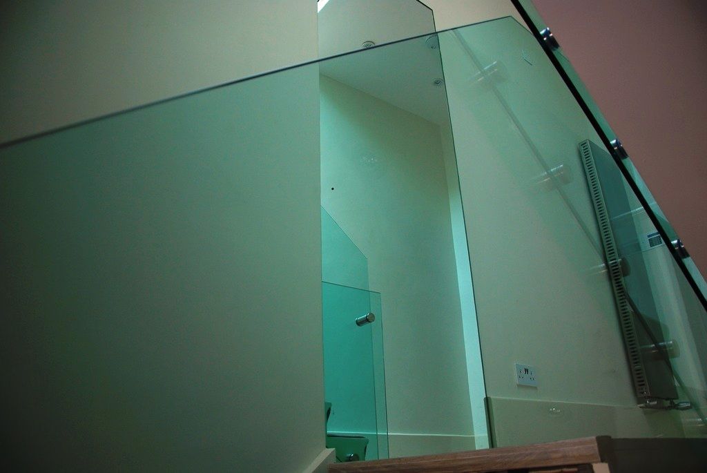 Bespoke-Glass-Balustrades-Partitions-and-Screens_77
