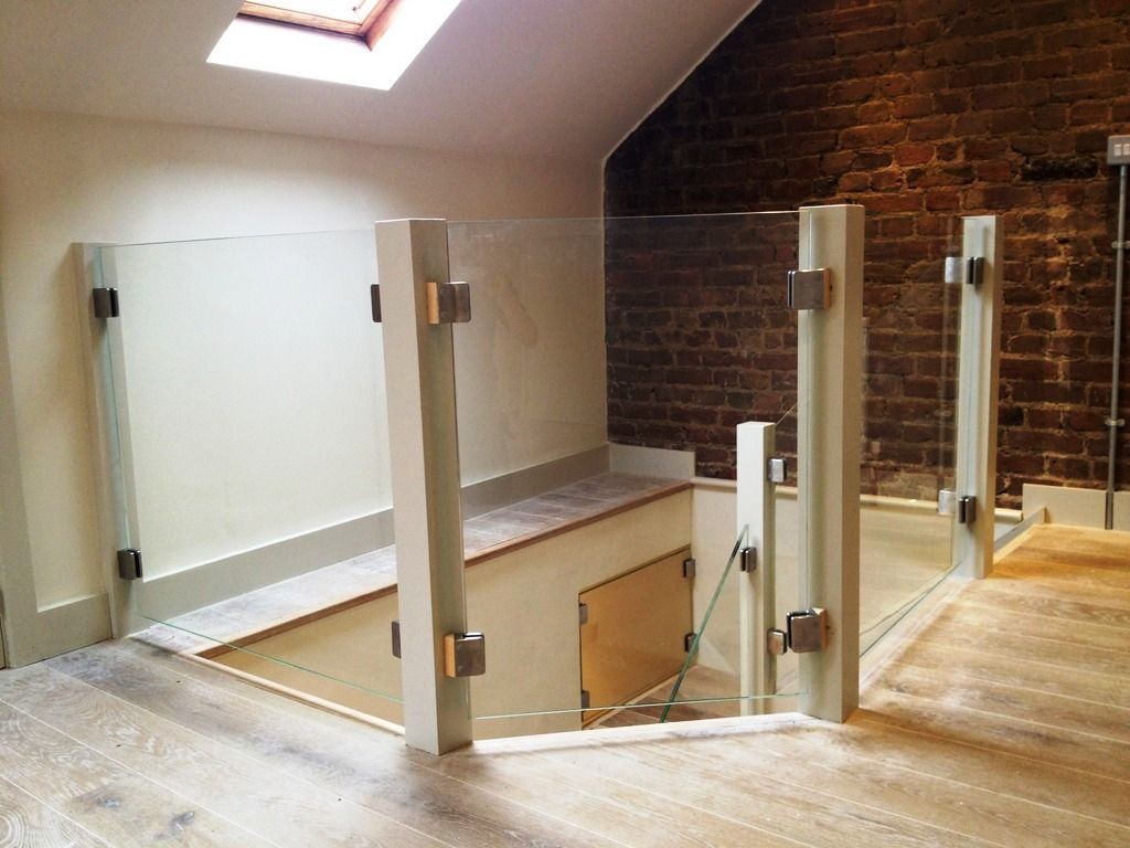 Bespoke-Glass-Balustrades-Partitions-and-Screens_87