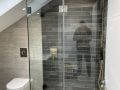 Bespoke-glass-shower-enclosure-and-screens_27