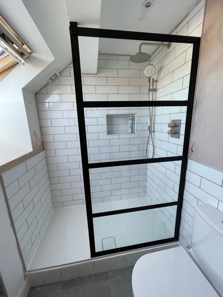 Bespoke-Shower-Screens-and-Enclosures_30