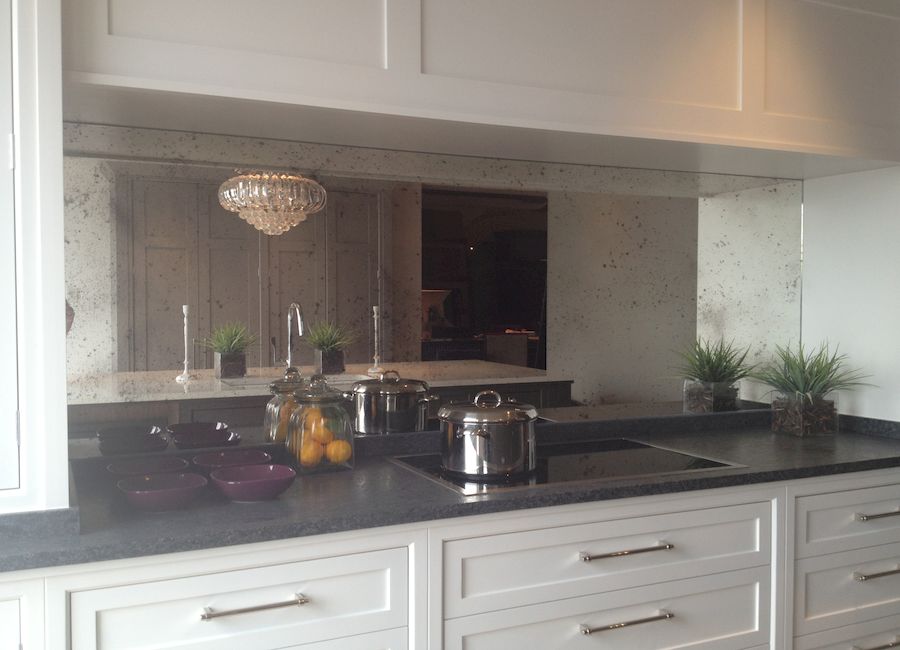 Quality bespoke mirrors- this image shows a toughened antique mirror splashback option