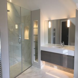 Bespoke Shower Glass - this images shows a bespoke glass shower enclosure